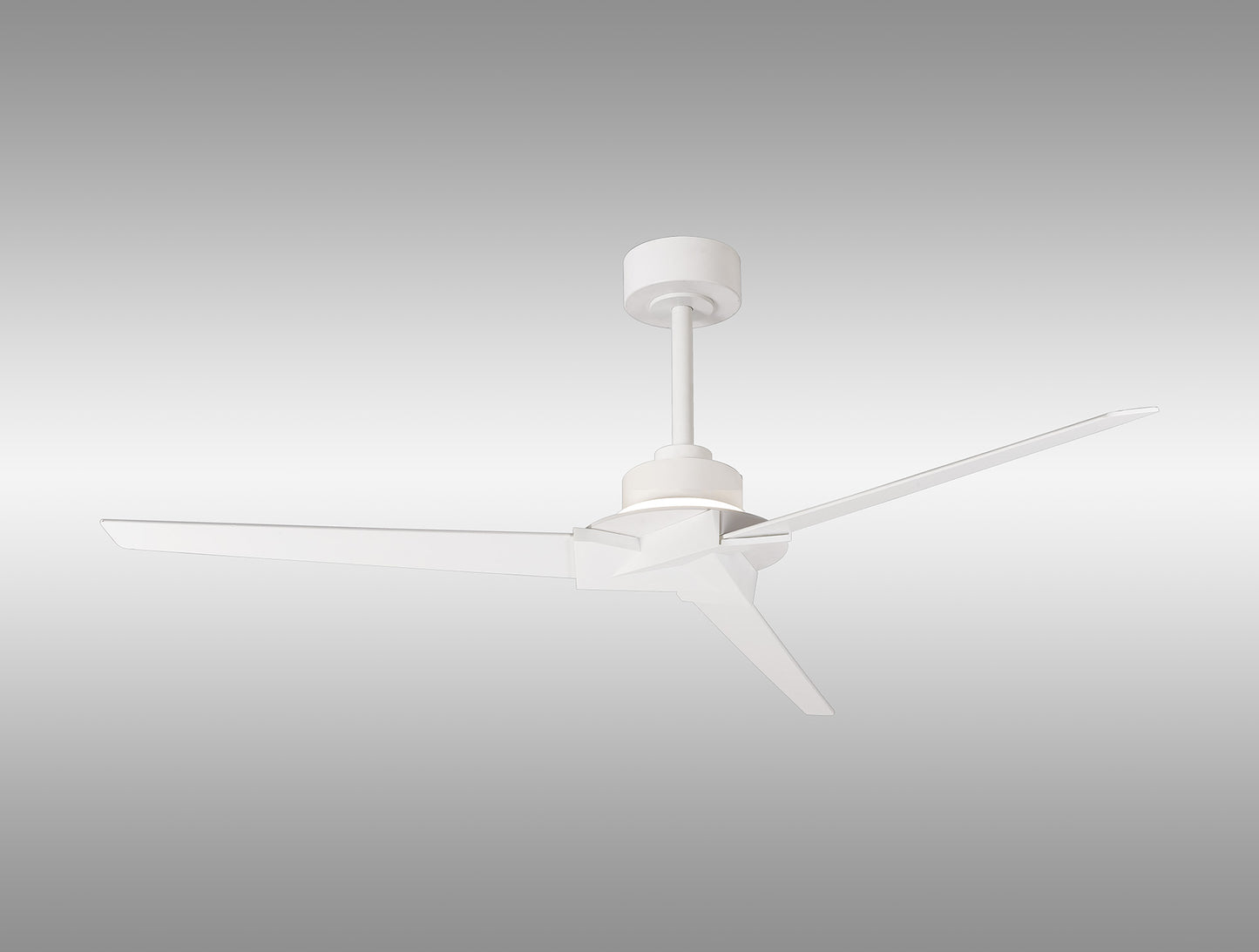 The Ceiling Fans UK MANTRA M8726 Brisa Mini White Ceiling Fan features a 150cm span, 20W dimmable LED (2700-5000K), 40W DC reversible motor, remote & app control, IP44 rating, and a 5-year warranty, shown mounted against a light gray gradient background.